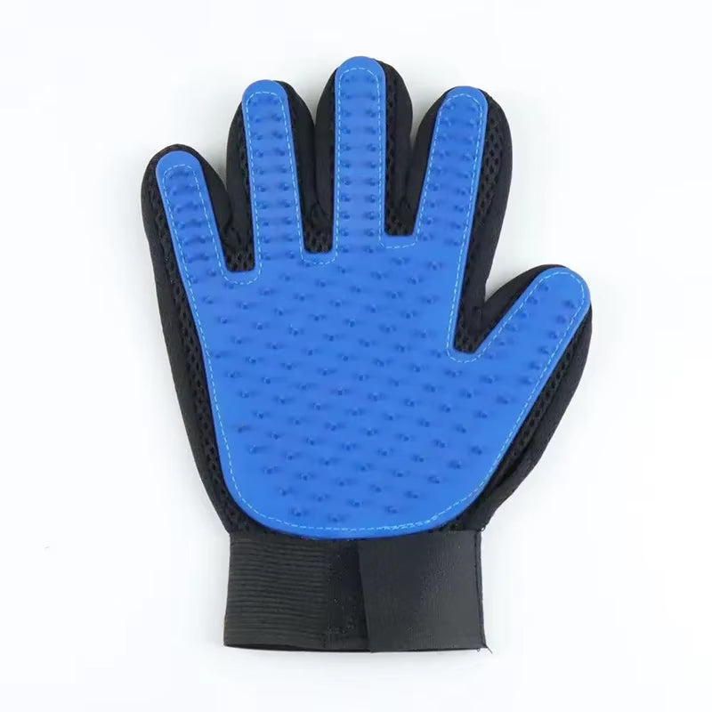 Gentle and Efficient Pet Grooming Glove - Ultimate Hair Remover Mitt for Cats and Dogs