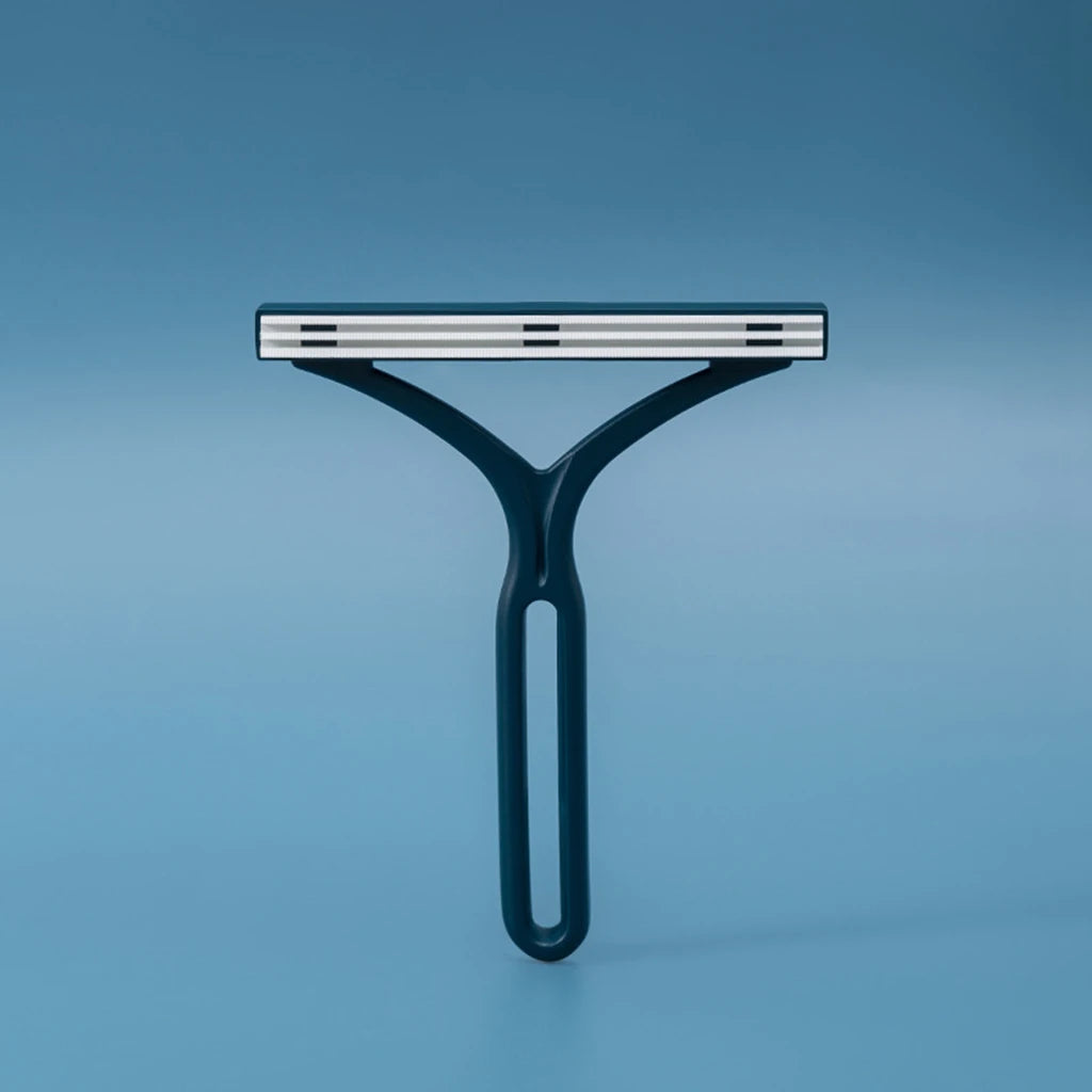 Ultimate Portable Lint Remover - Effortlessly Banish Pet Hair and Lint from Clothes, Carpets, and Furniture