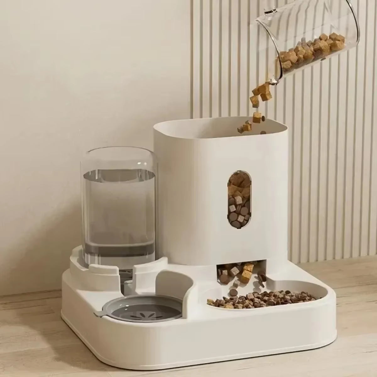 Revolutionary Automatic Pet Feeder and Water Fountain: Large Capacity Food Storage Solution for Dogs and Cats